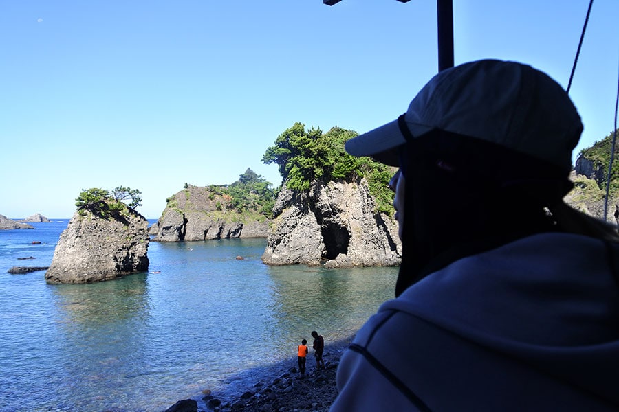 一段高いライフセーバー小屋から常にウォッチング。