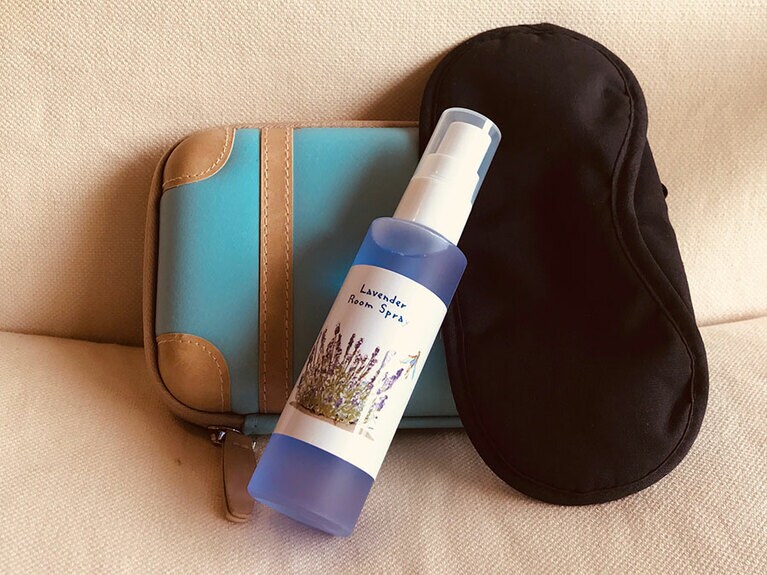 香りが濃いから、2～3プッシュでも十分。寝室はもちろん、トイレや玄関など匂いが気になる場所にも。