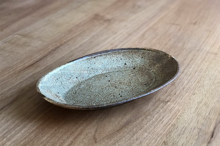 庄司理恵さんのボート皿 6,416円(税込)。Photo/Dzegede Makoto