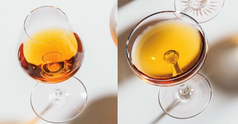 Afruge No.1（左）＆No.2（右）各500ml 各2,310円／木戸泉