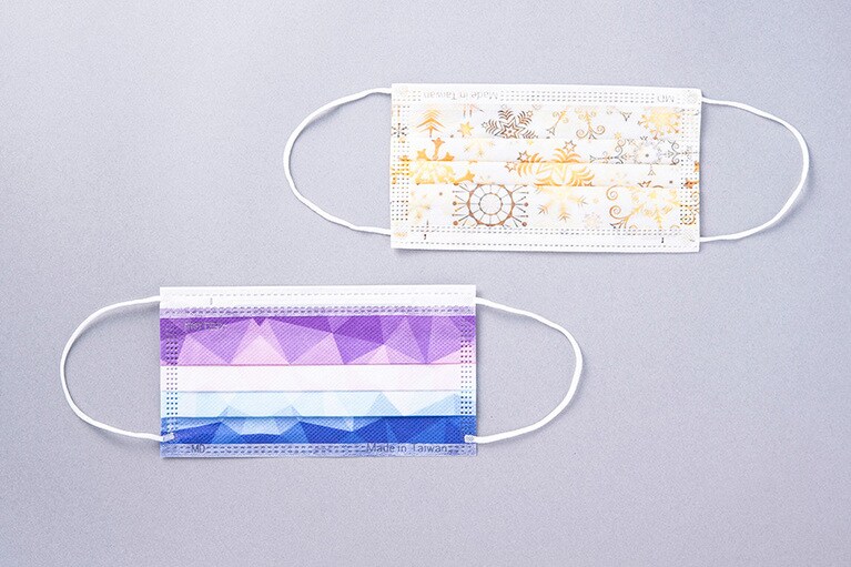 写真上：金雪花 50枚入り 499元／聚泰科技 写真下：摩戴舒®︎紫冰晶 30枚入り 240元／MOTEX