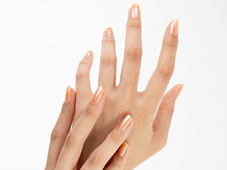 爪に塗ったイメージ。