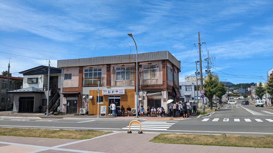 ラーメン女子の森本聡子さんが名付け親という「おがや」。