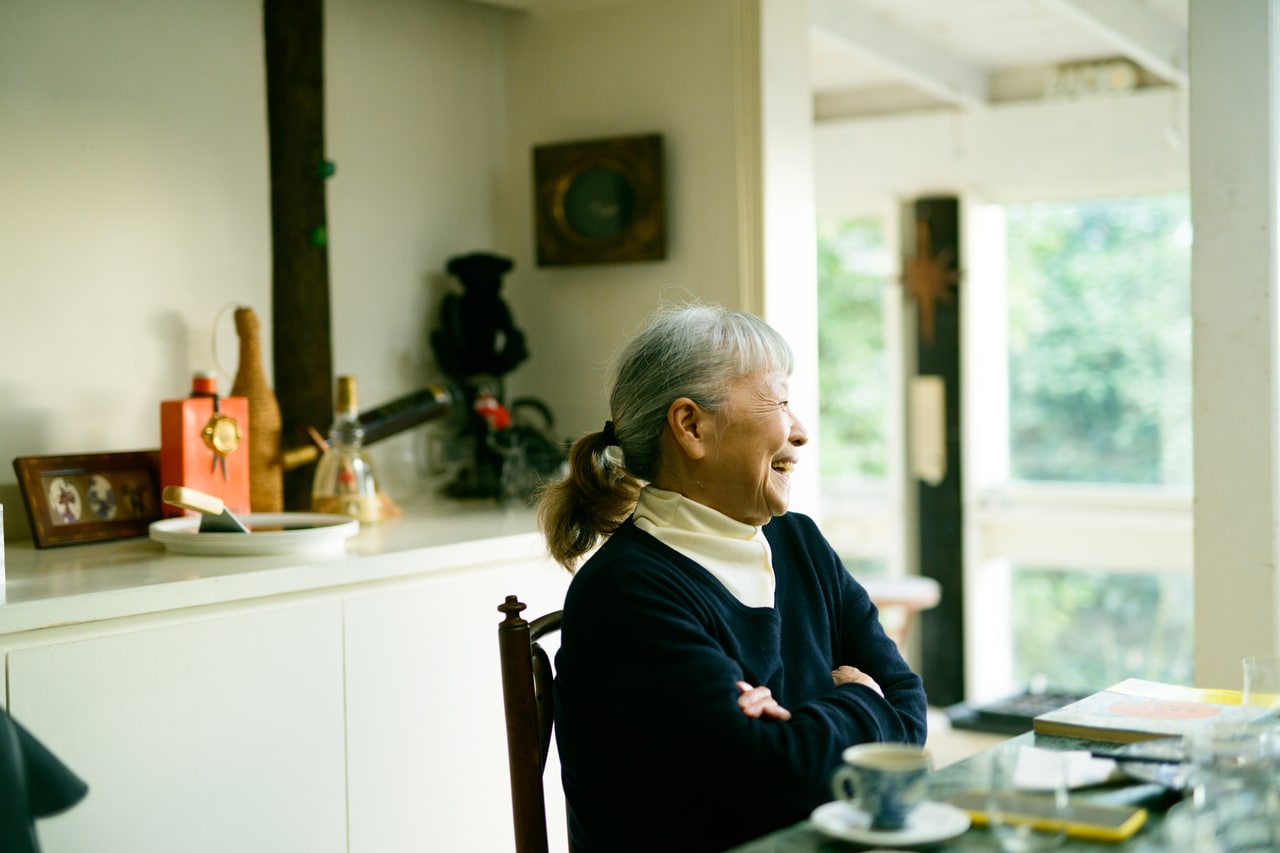 食後にはベトナム「レックスホテルサイゴン」のカップでエスプレッソを。