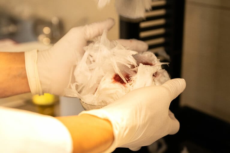 目にも涼しいかき氷。