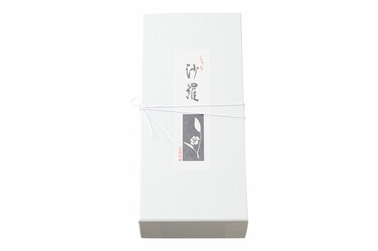 沙羅〈10個入り〉1,850円(税込)／菓心 おおすが