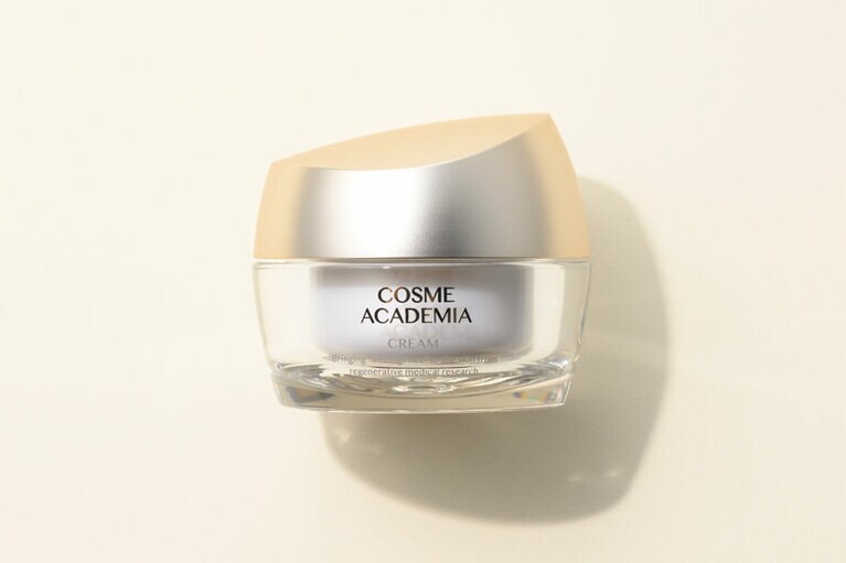 コスメアカデミア クリーム 48g 27,500円。