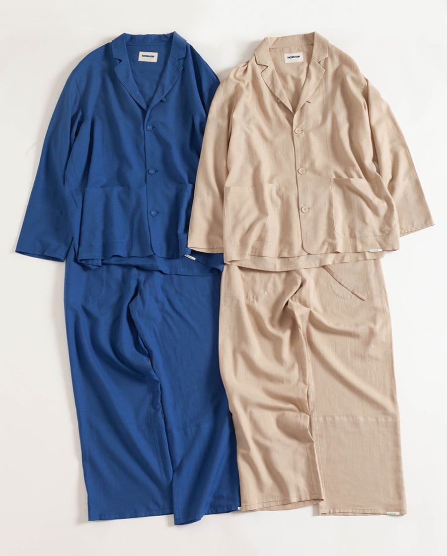“day” pajama 各30,000円。3サイズで展開。