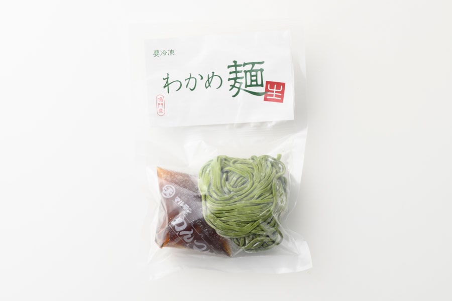 わかめ麺 432円（170g）。