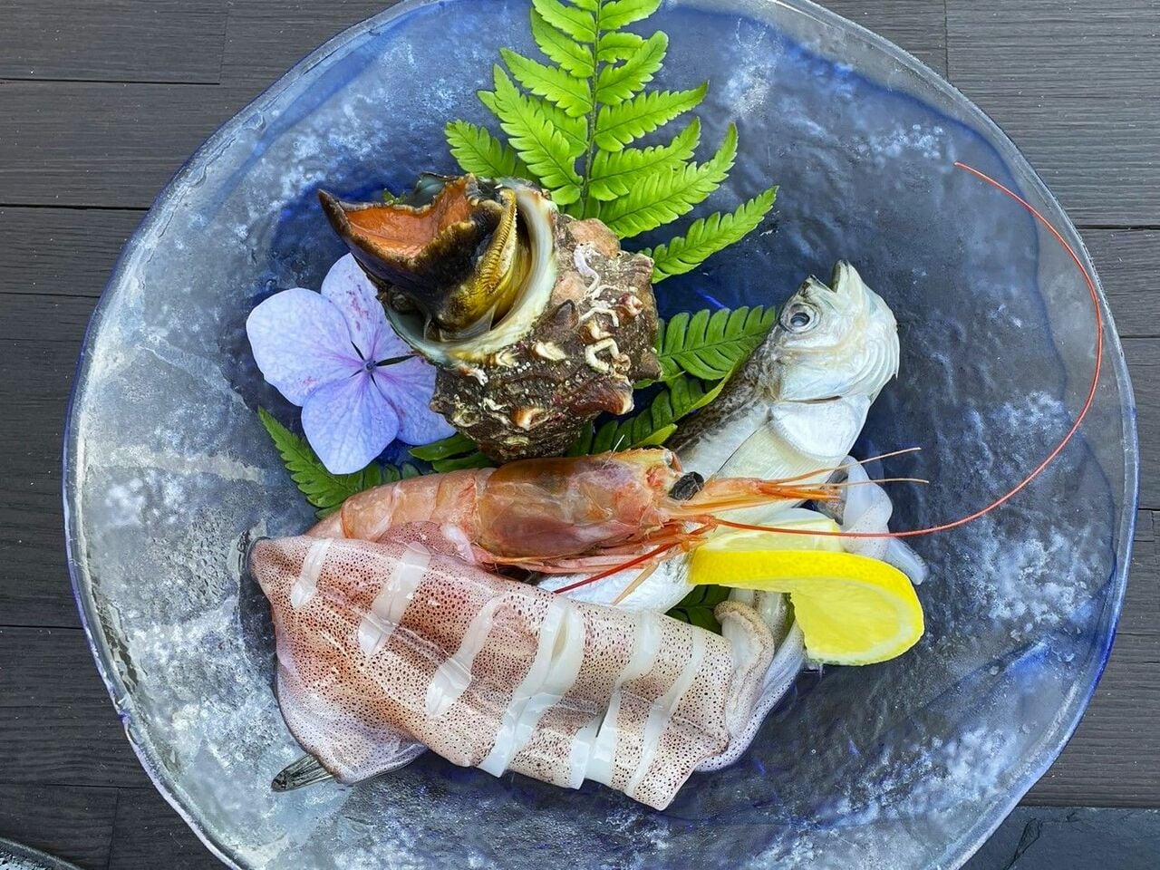 海鮮の焼き物も地魚が贅沢盛り