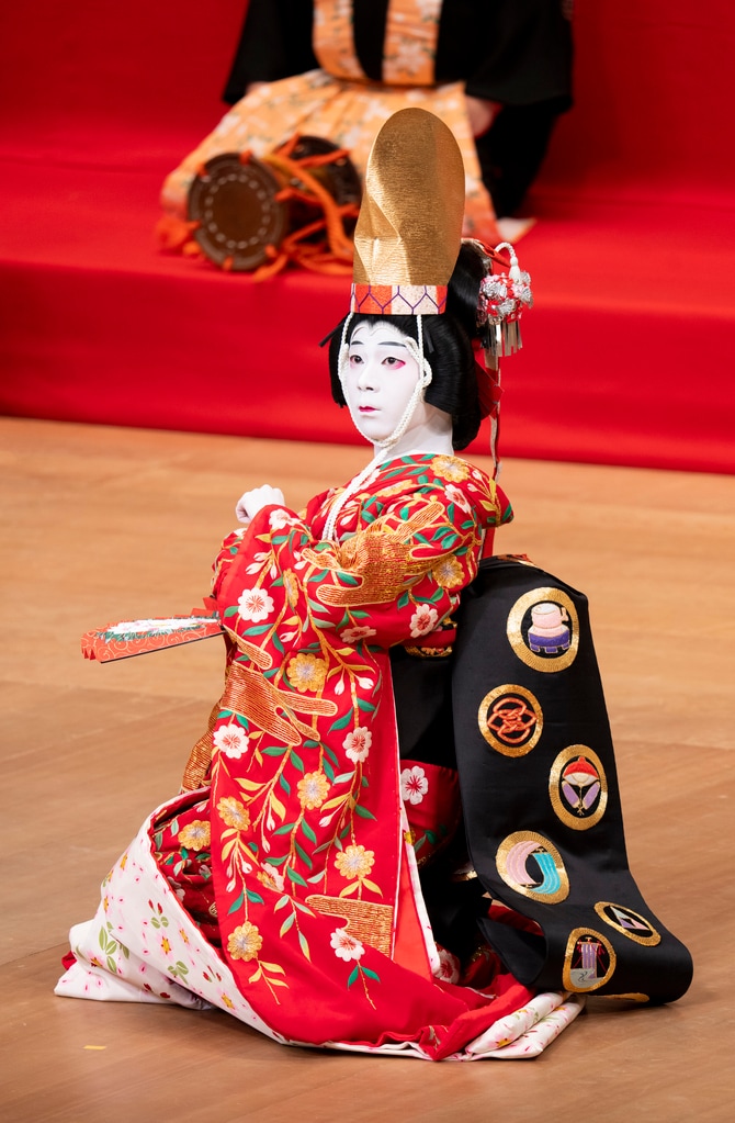 『男女道成寺』白拍子桜子実は狂言師左近　©松竹