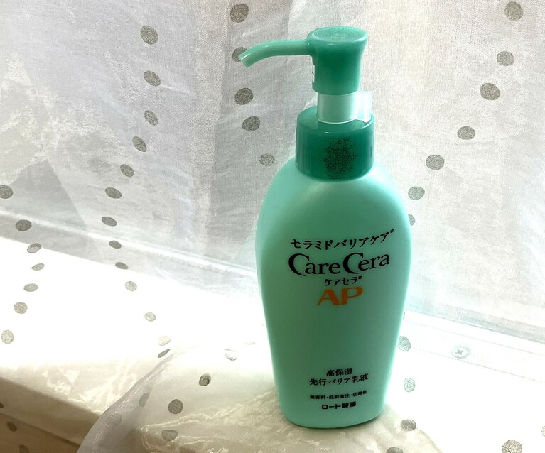 ケアセラAP 高保湿先行バリア乳液（顔用） 130mL 1,870円／ロート製薬
