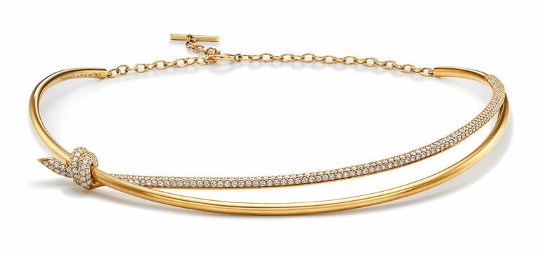 ティファニー ノット ダブル ロウ ネックレス 4,345,000円。