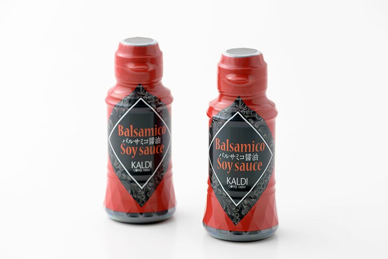 オリジナル バルサミコ醤油 340円(150ml)。