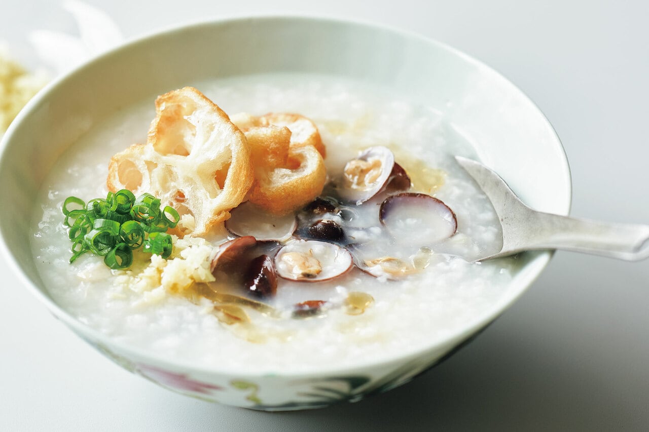 蜆 粥 1食分 930円／謝甜記 貮号店