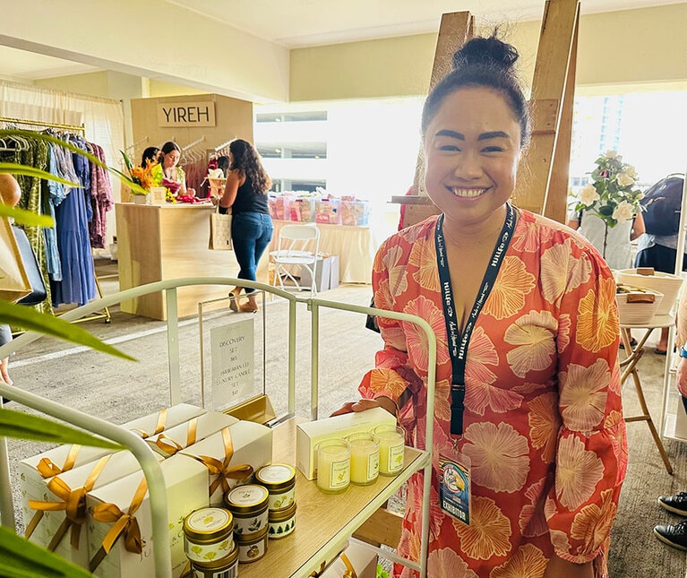 ジュルス＆ジェム・ハワイのオーナーのラナ・グロンワルドさん。2022年撮影。