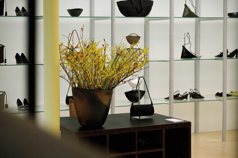 UMBER POSTPAST HOMEストアのインテリア。