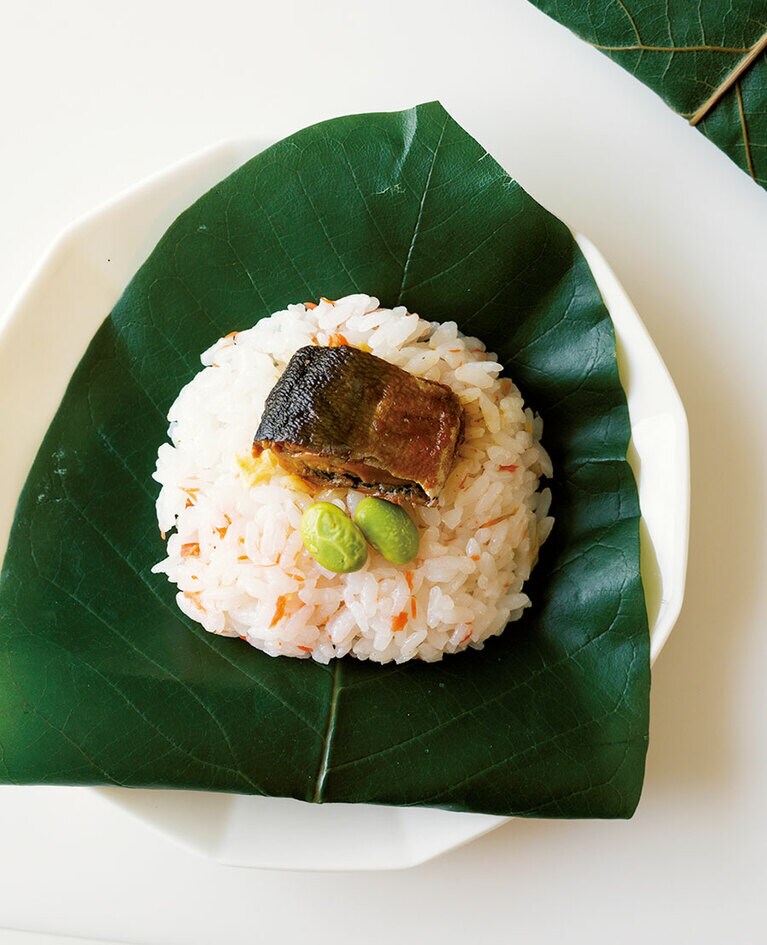鮎と枝豆の朴葉すし／七宗食品 こぶしの里