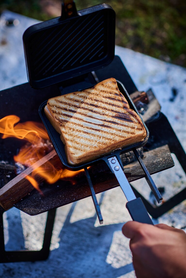 焚き火メシの本。