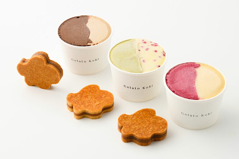 RAU「Gelato Koki Inspiring Box」3,300円（ジェラート120ml×3種、キャラメルサンドクッキー×3個）。左から順に：Aroma Chocolate＆Botanical Vanilla、Kaffir Lime＆Avocado Basil、Cassis Cabbage＆Rum Vanilla／京都府