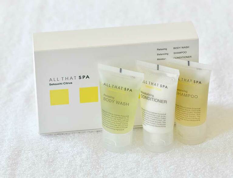 【グランドプリンスホテル広島】バスルームには、このプランの特典である広島県産レモンを使ったオリジナルアメニティが。