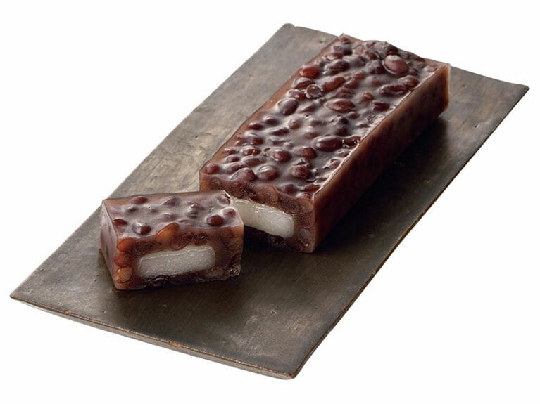 あも 19×6.5×3.5cm（外装）1,296円／叶 匠壽庵 あもや