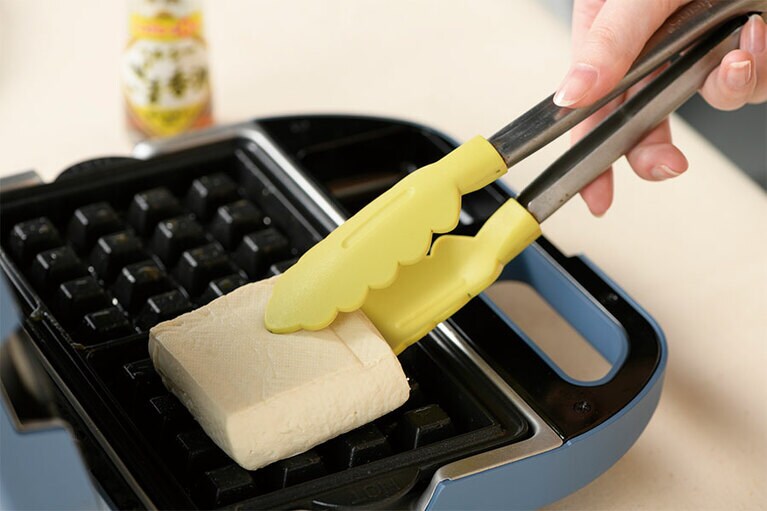 蓋が閉まらないかも？ と思いきや、意外と閉まります。