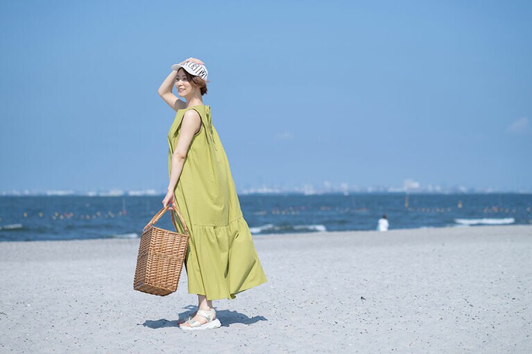 海沿いには風があるので、体感的には都心よりも涼しいけれど、熱中症対策をお忘れなく。