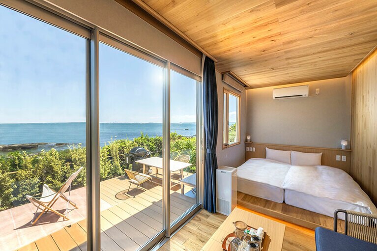 開放感抜群のグランピングツインB。