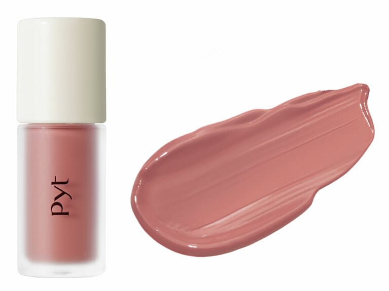 上品で華やかさも出る黄味寄りピンクの05 ピオニー。ハッピー感が高まる。