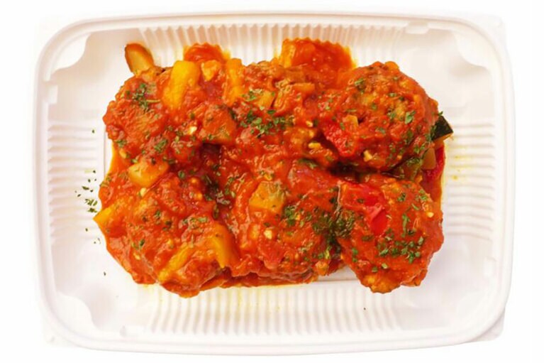 成城石井自家製 スペイン風肉団子（アルボンディガス）1パック 税込647円。