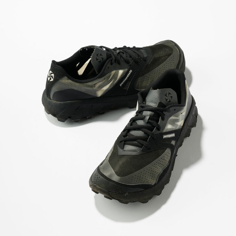 “パピリオ” 35,200円／ペンタペタラ