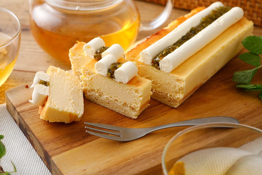 成城石井自家製 イタリア産シチリアレモンのチーズケーキ。