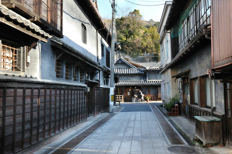 【竹原】昔ながらの風情を色濃く残す町並み保存地区。
