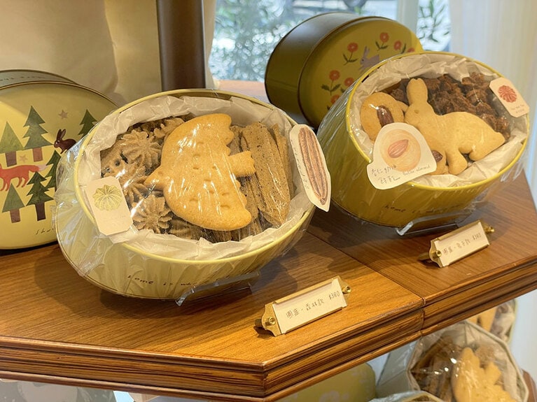 絵本に出てきそうな可愛らしい動物形クッキー。