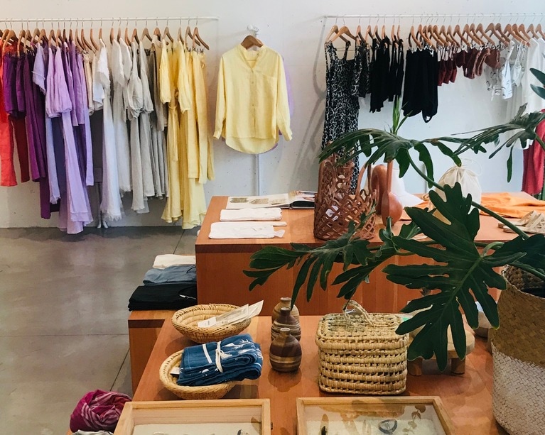 メンズやキッズ用Tシャツもありますよ。