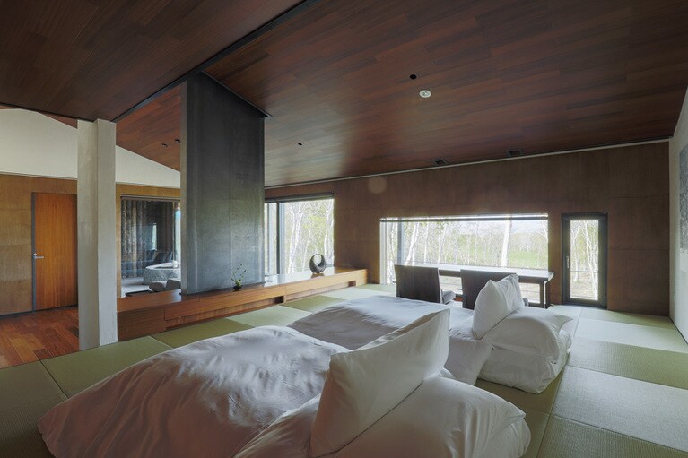 坐忘林［北海道／花園温泉］客室は広いヴィラタイプ。和室と洋室がある。