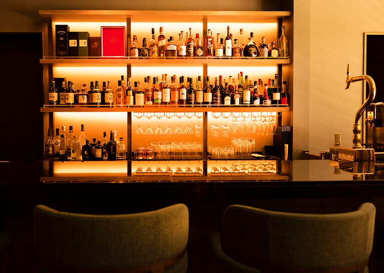 ANAインターコンチネンタル安比高原リゾート［岩手／安比高原］バー「畚 MOCCO」。