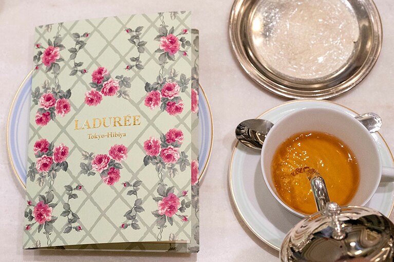 アフタヌーンティー。