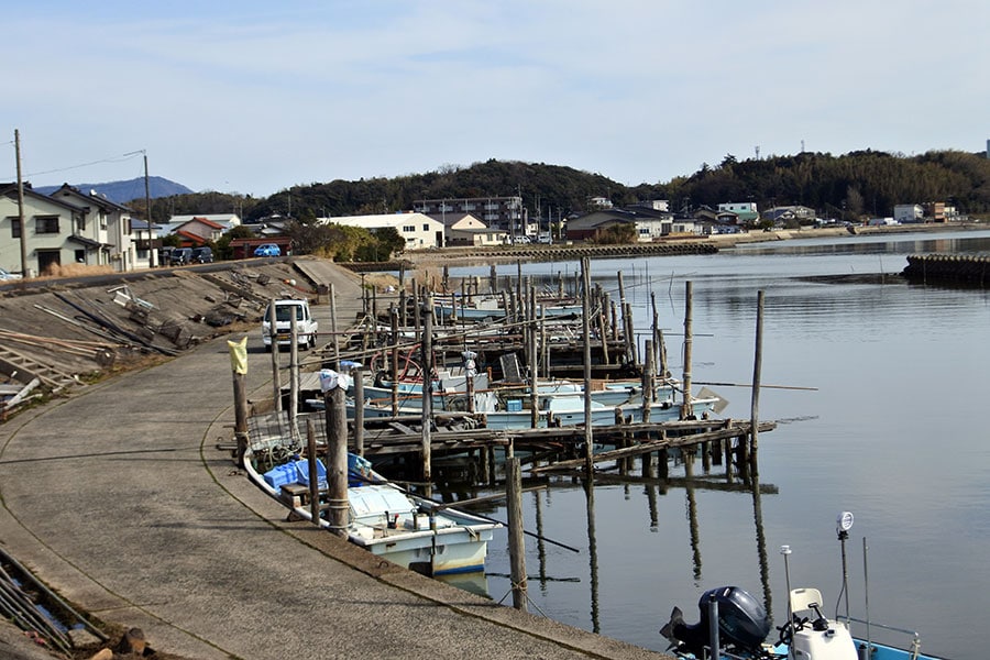 宍道湖でしじみ漁がはじまったのは昭和30年代。今も生産量日本一。
