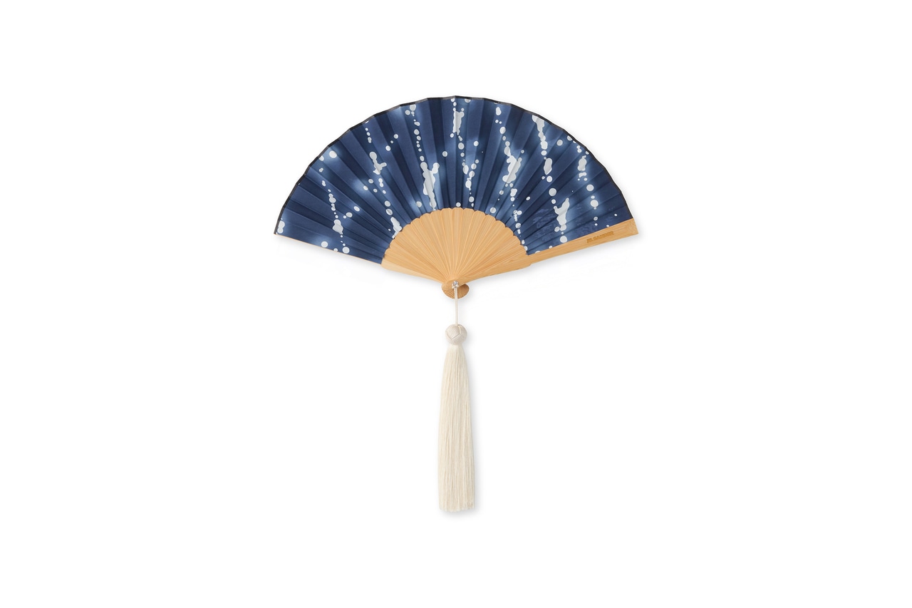 *8月下旬より展開。全3カラー。ミッドナイト 36,300円、ブルー・ブラウン 39,600円。画像はブルー。