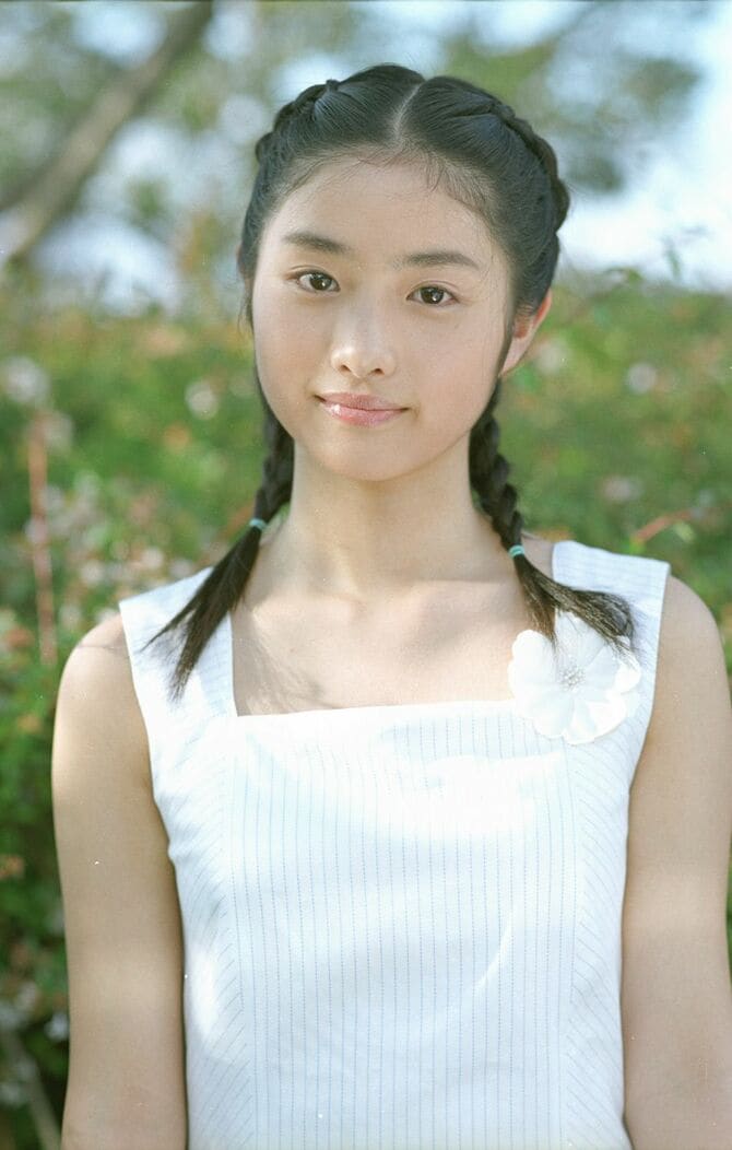 2003年、デビュー当時の石原さとみ　©文藝春秋