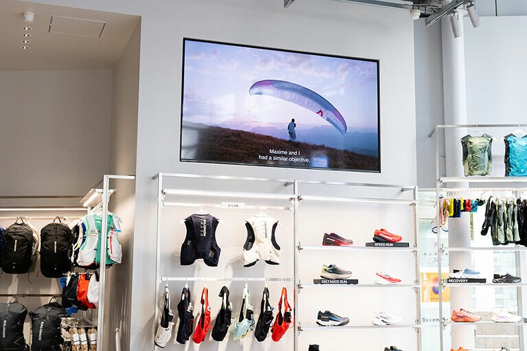 サロモンストア 東京渋谷