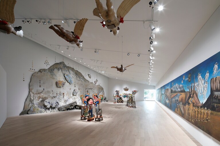 瀬戸内海に浮かぶ直島（香川県）に5月31日に開館したばかりの「直島新美術館」など話題のアート施設でセンスをアップデート。写真：「Benesse art Site Naoshima」公式Instagramより