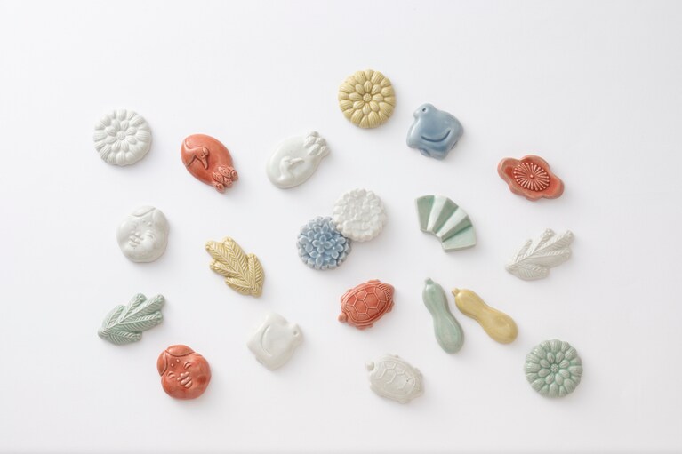 「菓子木型の福よせ箸置き」各770円／中川政七商店