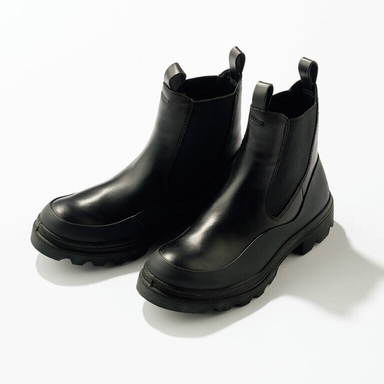 ECCO GRAINER CHRLSEA LEATHER BOOTS 39,600円／エコー
