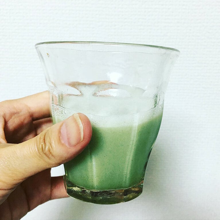 そのまま水に溶くだけで十分美味しかったです。他に、プレーンヨーグルトと一緒に水で溶いたヨーグルト風味のものもよく作りました。