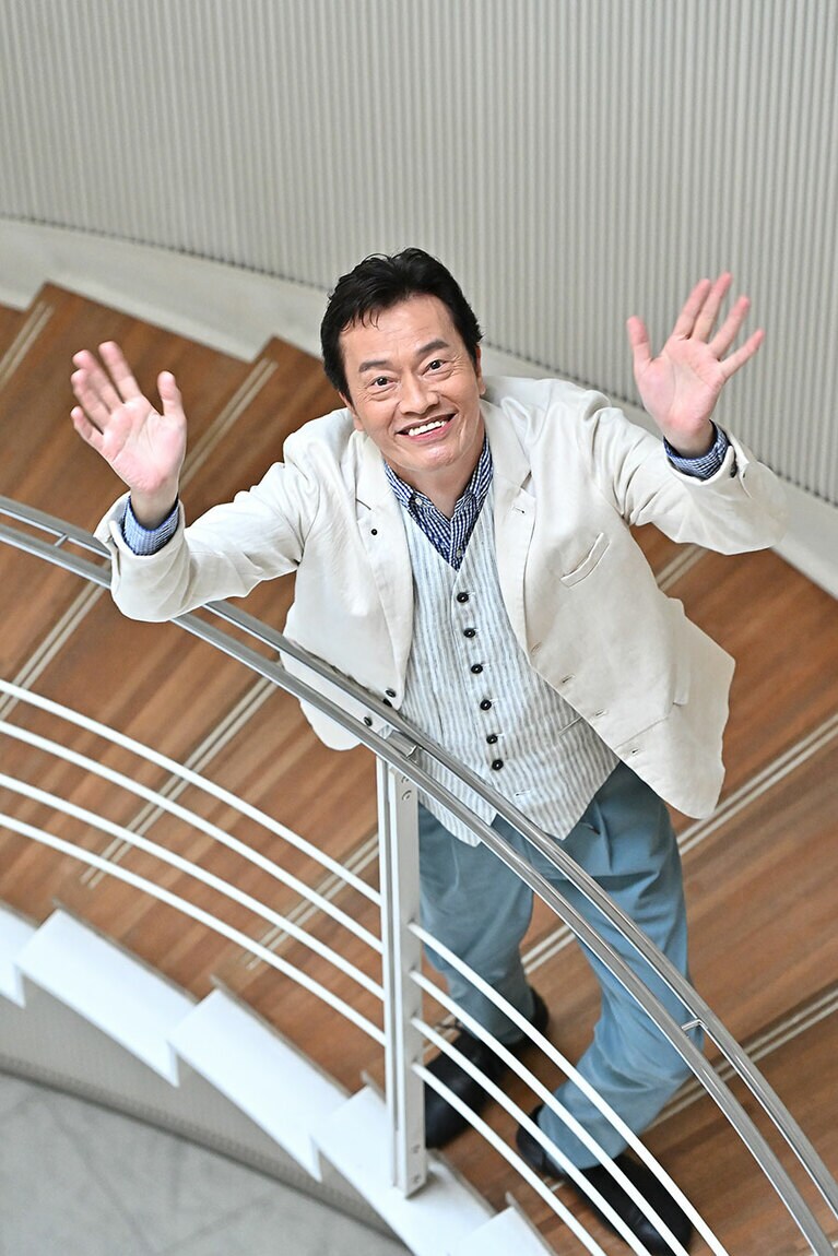 強面な印象とのギャップも魅力の遠藤憲一さん。