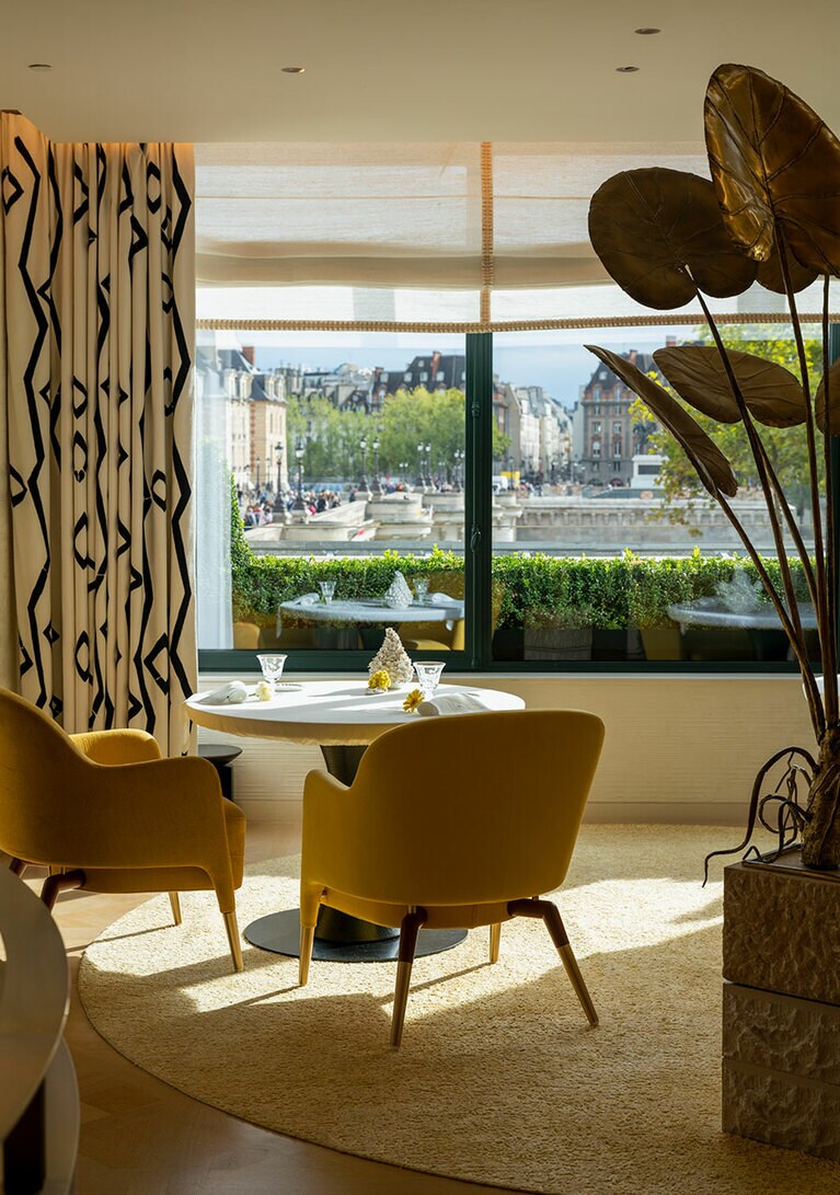 最新3ツ星レストラン「プレニチュード」の店内。客席数は26席。ディナー 340ユーロ～。