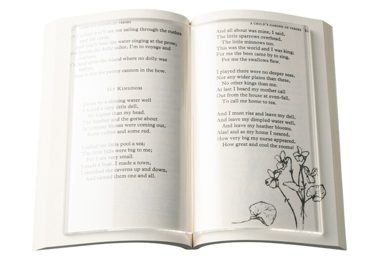 BOOK on BOOK 5,600円／TENT